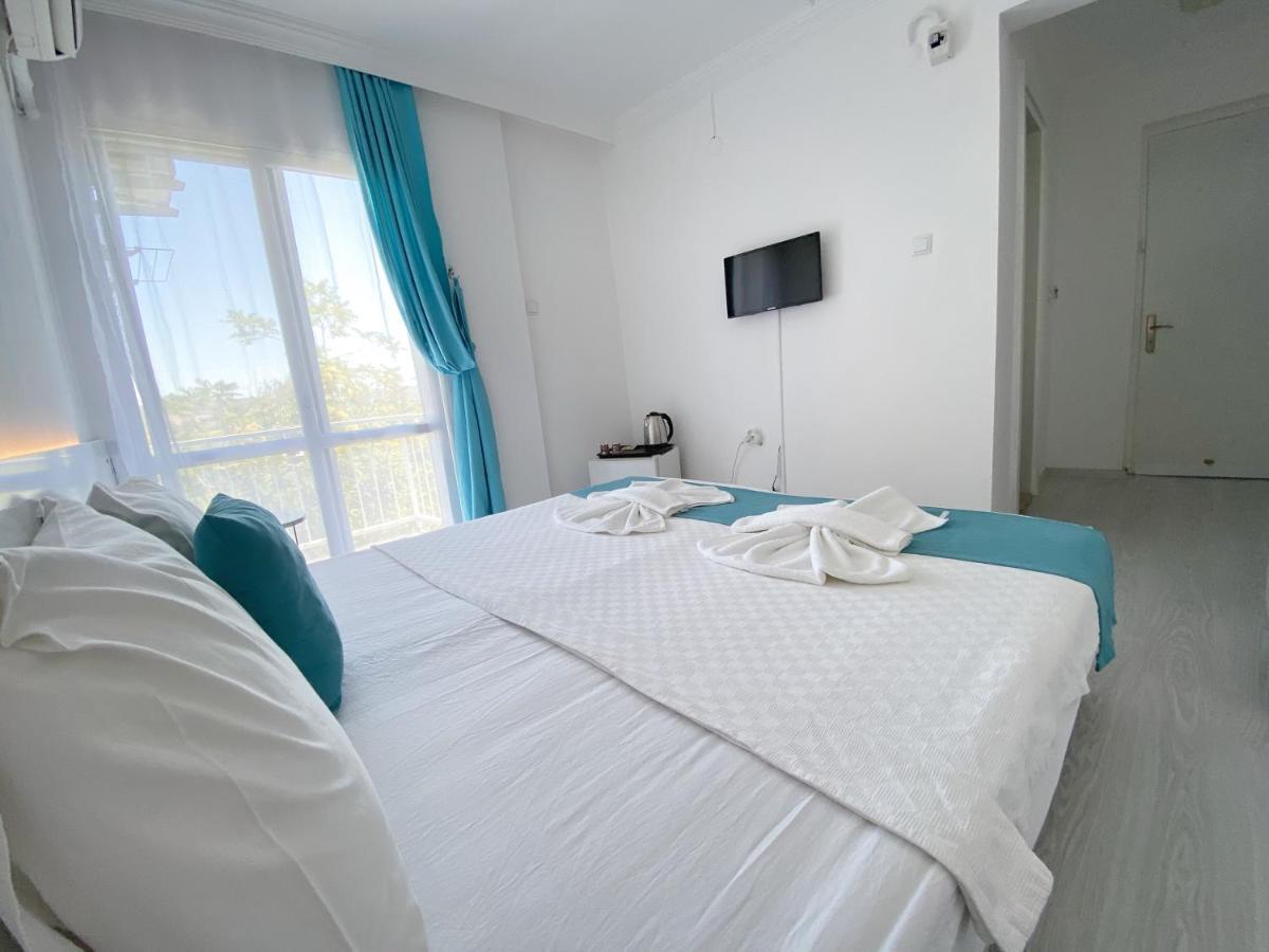 Cesme Minerva Port Hotel Экстерьер фото